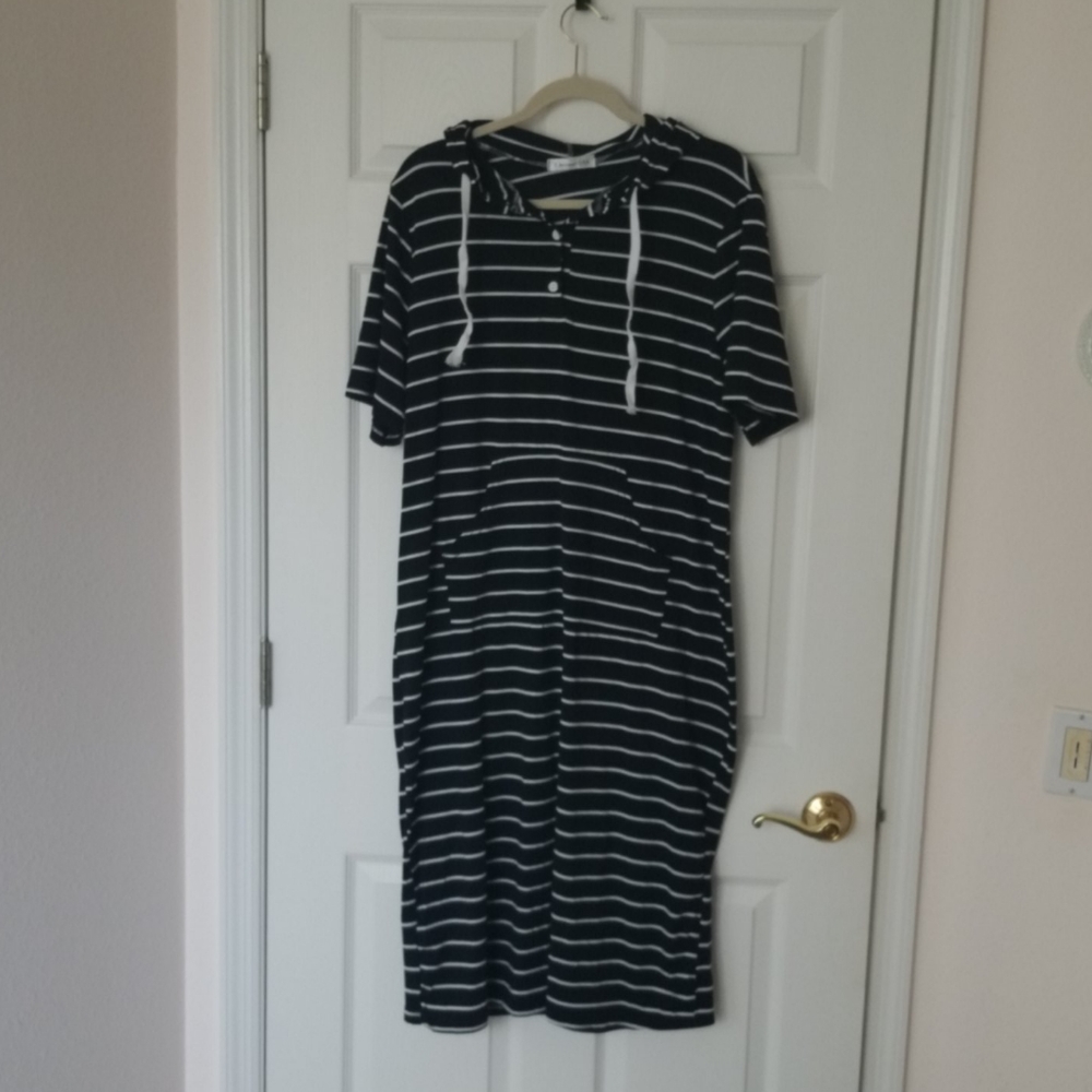 Black and White Stripe Midi Dress